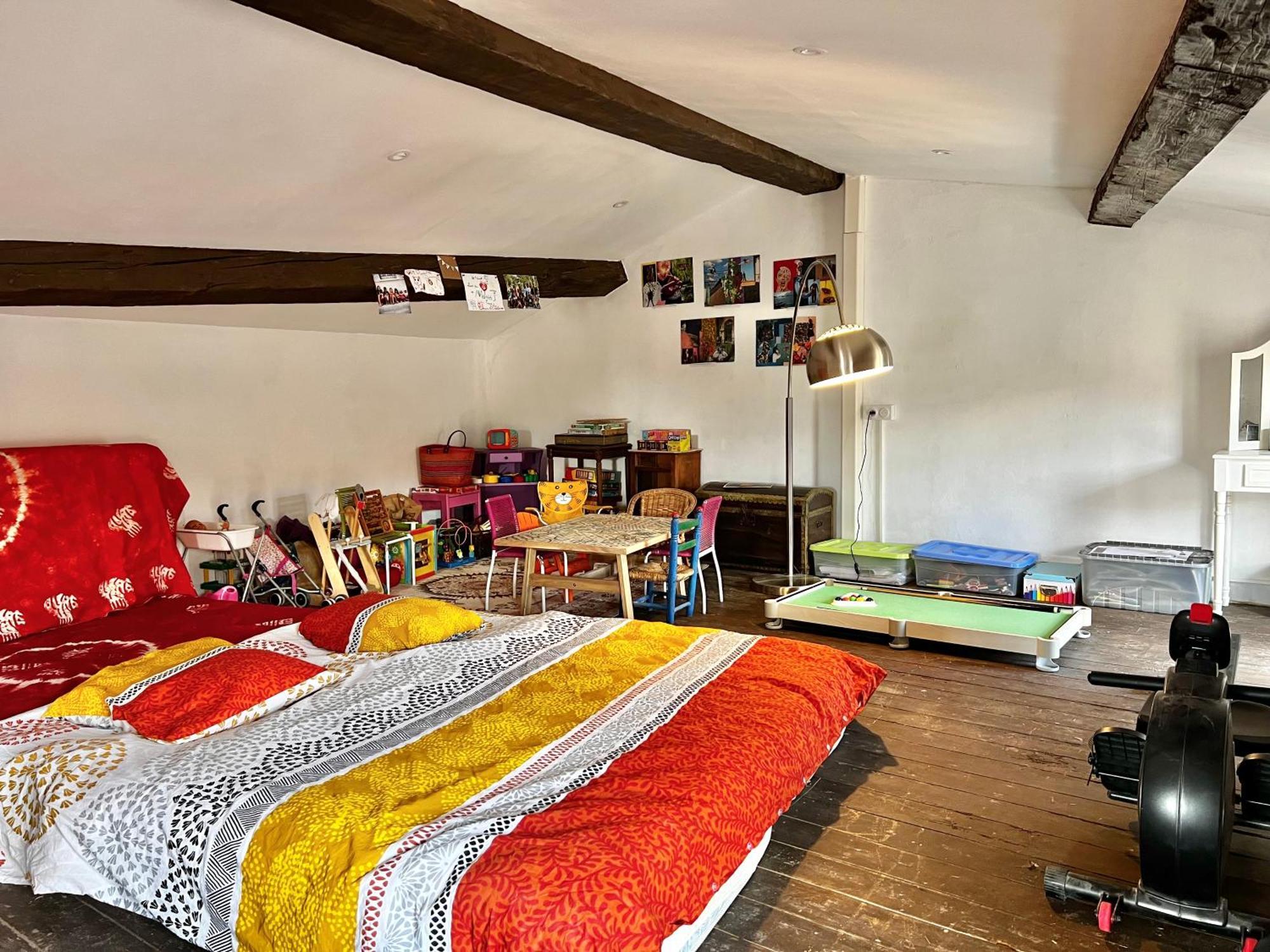 Maison Familiale Bages (Pyrenees-Orientales)